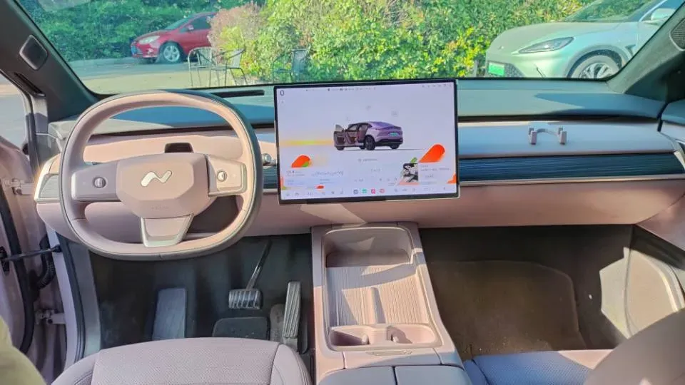 2024 ONVO L60 BEV 60KWH,autocango,china used car exporter,china ev exporter,chinese used car exporter,chinese used ev exporter