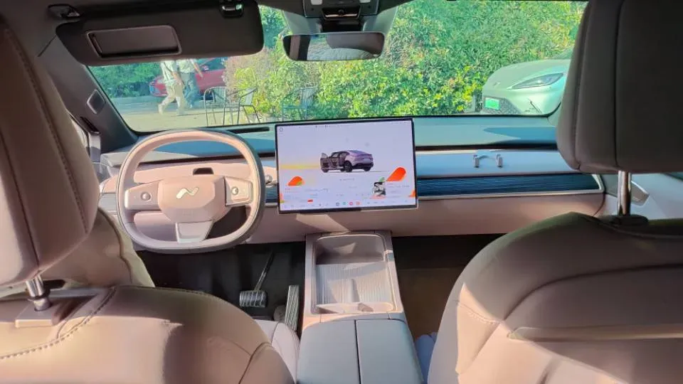 2024 ONVO L60 BEV 60KWH,autocango,china used car exporter,china ev exporter,chinese used car exporter,chinese used ev exporter