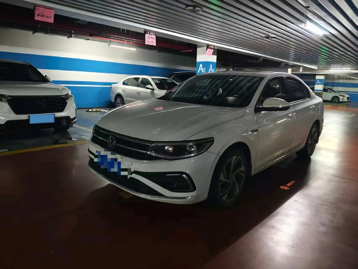 2023 Volkswagen Bora 1.5T 160HP L4 7DCT,autocango,china used car exporter,china ev exporter,chinese used car exporter,chinese used ev exporter
