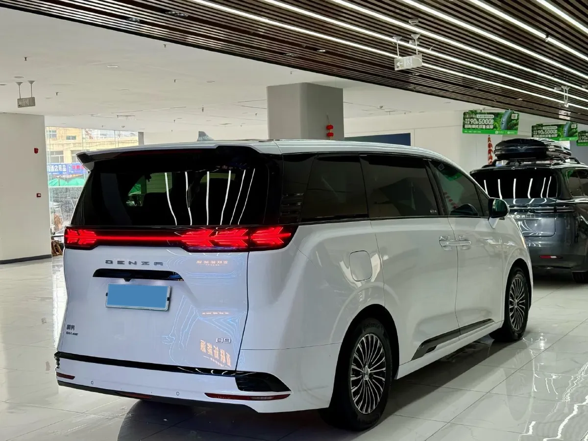2022 Mercedes-Benz GLC Class 2.0T 197HP L4 9AT,autocango,china used car exporter,china ev exporter,chinese used car exporter,chinese used ev exporter