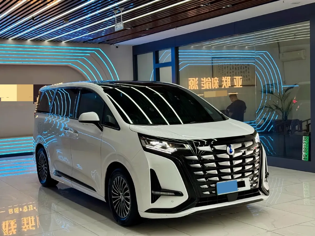 2022 Mercedes-Benz GLC Class 2.0T 197HP L4 9AT,autocango,china used car exporter,china ev exporter,chinese used car exporter,chinese used ev exporter