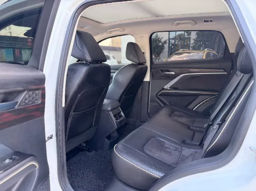 2021 Haval H6 1.5T 150HP L4 7DCT,autocango,china used car exporter,china ev exporter,chinese used car exporter,chinese used ev exporter