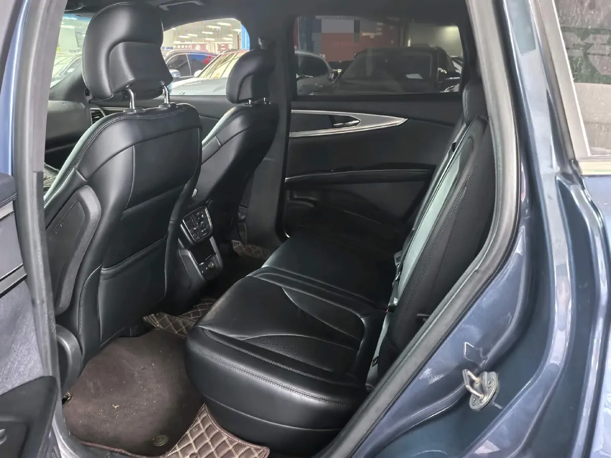 2019 Lincoln Nautilus 2.0T 224HP L4 8AT,autocango,china used car exporter,china ev exporter,chinese used car exporter,chinese used ev exporter