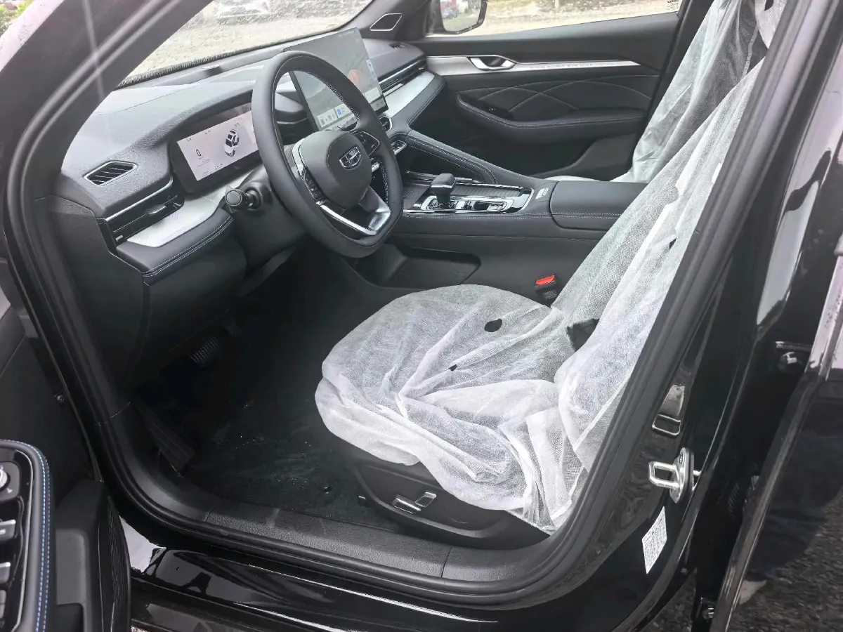 2026 Geely Preface 1.5T 181HP L4 7DCT,autocango,china used car exporter,china ev exporter,chinese used car exporter,chinese used ev exporter
