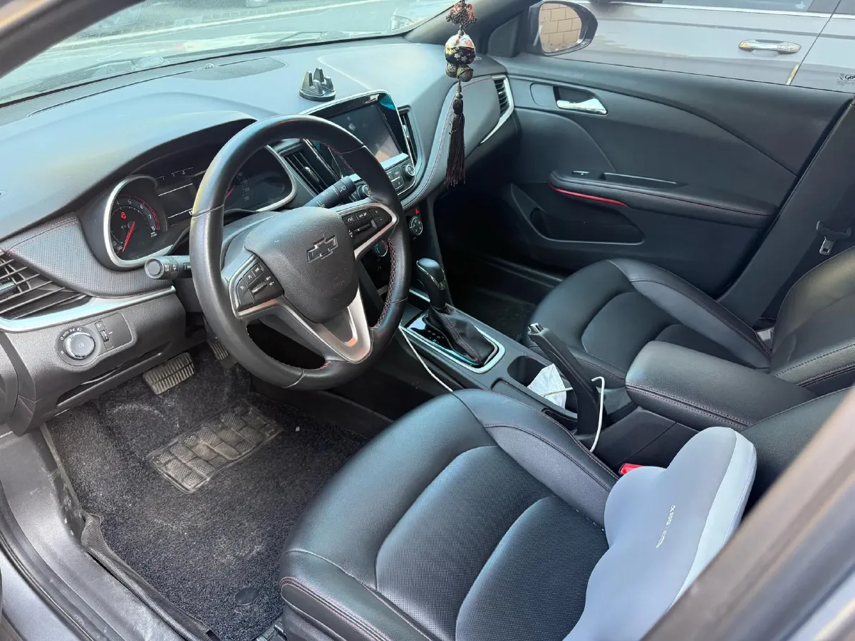 2019 Chevrolet Monza 1.3T 163HP L3 6AT,autocango,china used car exporter,china ev exporter,chinese used car exporter,chinese used ev exporter