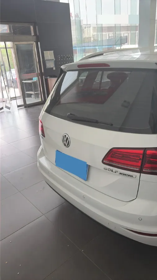 2018 Volkswagen Golf Sportsvan 1.6L 110HP L4 6AT,autocango,china used car exporter,china ev exporter,chinese used car exporter,chinese used ev exporter