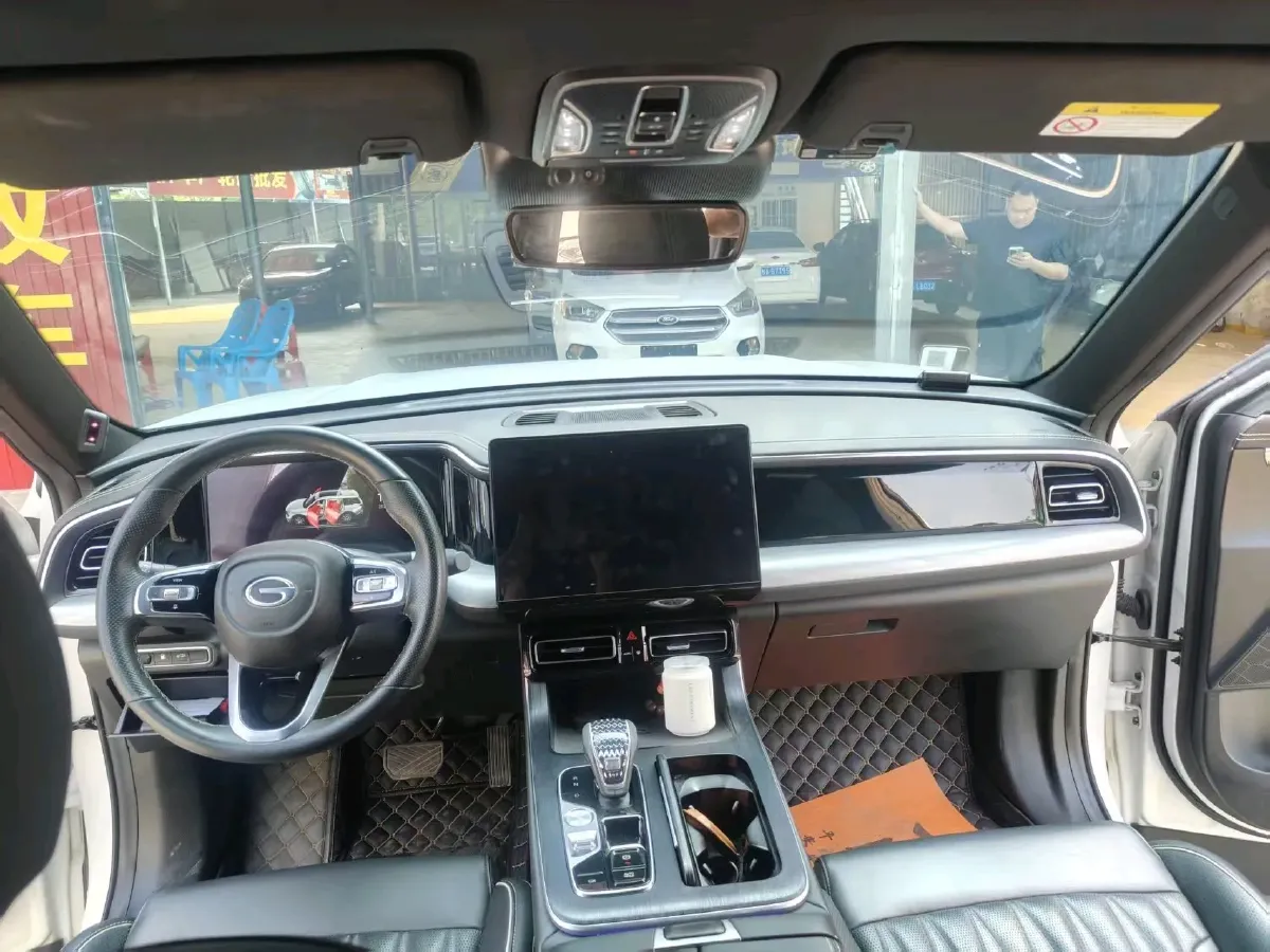 2022 GAC Trumpchi GS8 2.0T 252HP L4 8AT,autocango,china used car exporter,china ev exporter,chinese used car exporter,chinese used ev exporter