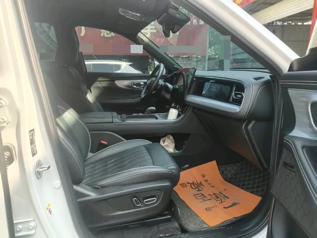 2022 GAC Trumpchi GS8 2.0T 252HP L4 8AT,autocango,china used car exporter,china ev exporter,chinese used car exporter,chinese used ev exporter