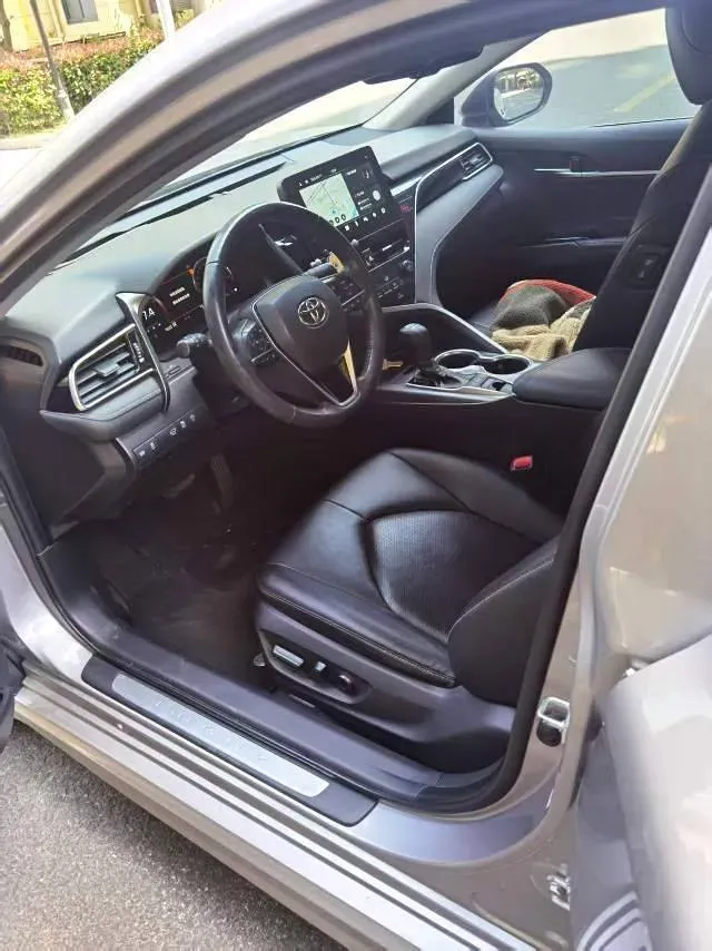 2021 Toyota Camry 2.5L 209HP L4 8AT,autocango,china used car exporter,china ev exporter,chinese used car exporter,chinese used ev exporter