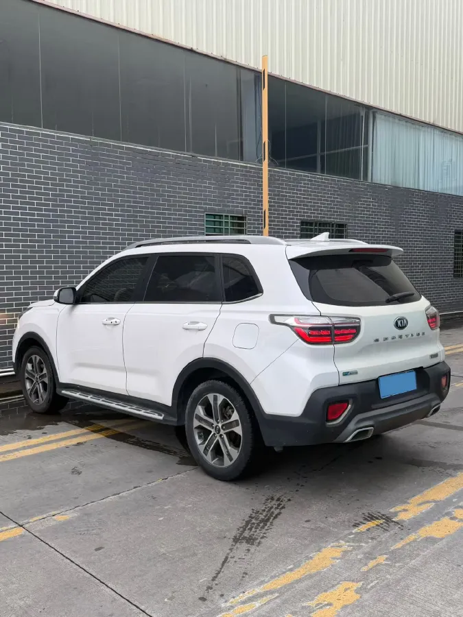 2018 Kia Sportage R 2.0L 160HP L4 6AT,autocango,china used car exporter,china ev exporter,chinese used car exporter,chinese used ev exporter