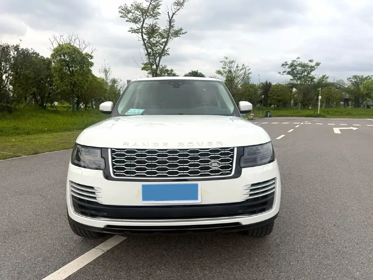 2018 Land Rover Range Rover Evoque 2.0T 241HP L4 9AT,autocango,china used car exporter,china ev exporter,chinese used car exporter,chinese used ev exporter