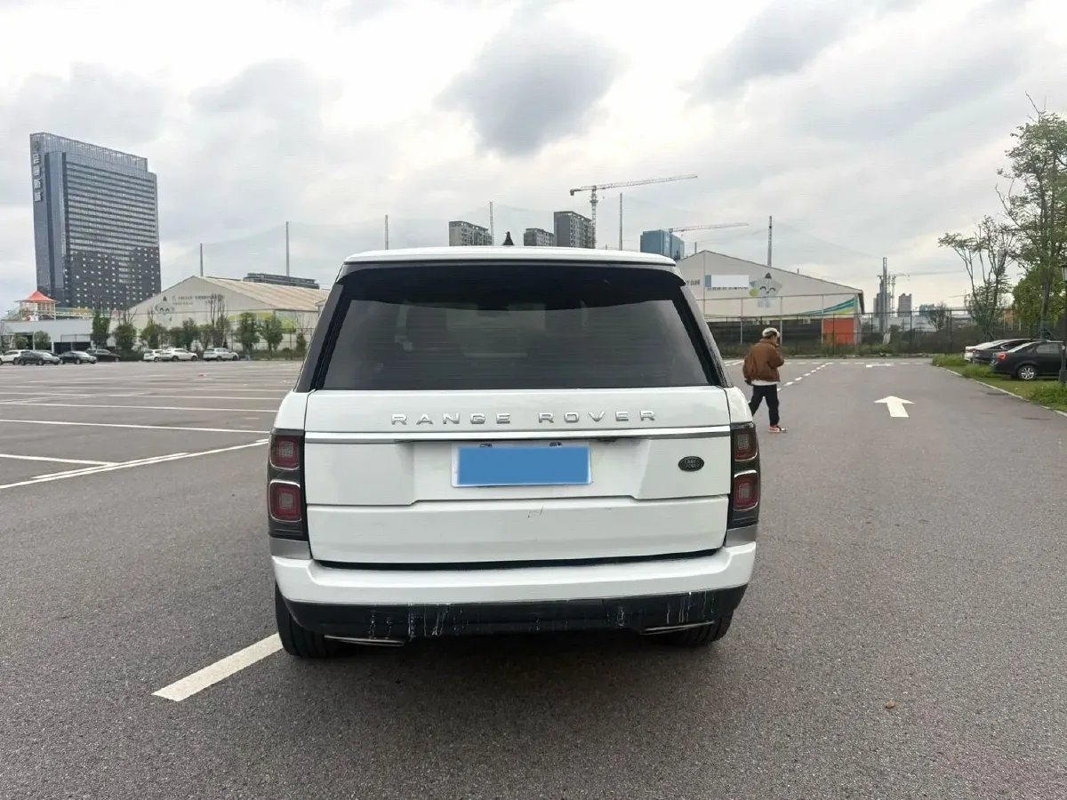 2018 Land Rover Range Rover Evoque 2.0T 241HP L4 9AT,autocango,china used car exporter,china ev exporter,chinese used car exporter,chinese used ev exporter