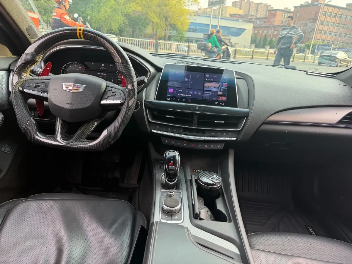 2022 Cadillac CT5 2.0T 237HP L4 10AT,autocango,china used car exporter,china ev exporter,chinese used car exporter,chinese used ev exporter