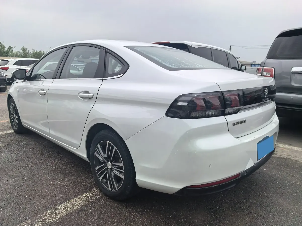 2018 Peugeot 308 1.6L 117HP L4 6AT,autocango,china used car exporter,china ev exporter,chinese used car exporter,chinese used ev exporter
