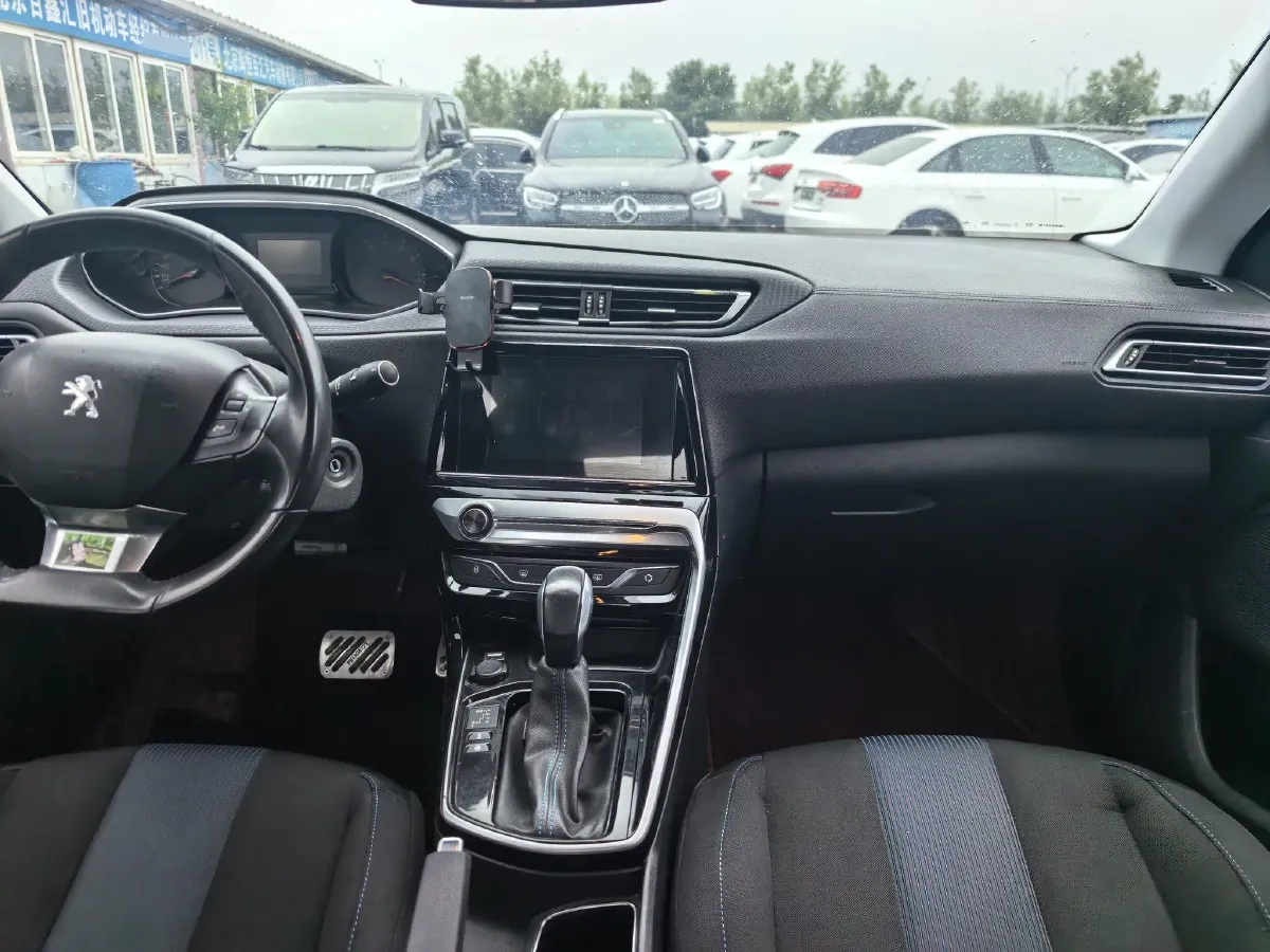 2018 Peugeot 308 1.6L 117HP L4 6AT,autocango,china used car exporter,china ev exporter,chinese used car exporter,chinese used ev exporter