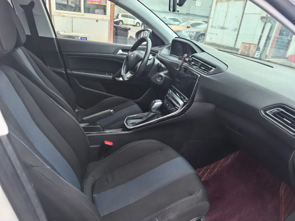 2018 Peugeot 308 1.6L 117HP L4 6AT,autocango,china used car exporter,china ev exporter,chinese used car exporter,chinese used ev exporter