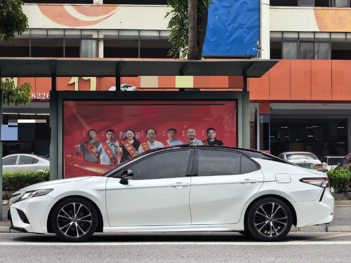 2019 Toyota Camry 2.0L 178HP L4 CVT,autocango,china used car exporter,china ev exporter,chinese used car exporter,chinese used ev exporter