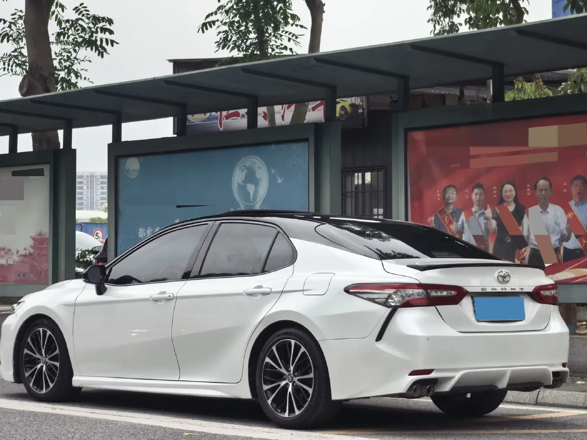 2019 Toyota Camry 2.0L 178HP L4 CVT,autocango,china used car exporter,china ev exporter,chinese used car exporter,chinese used ev exporter