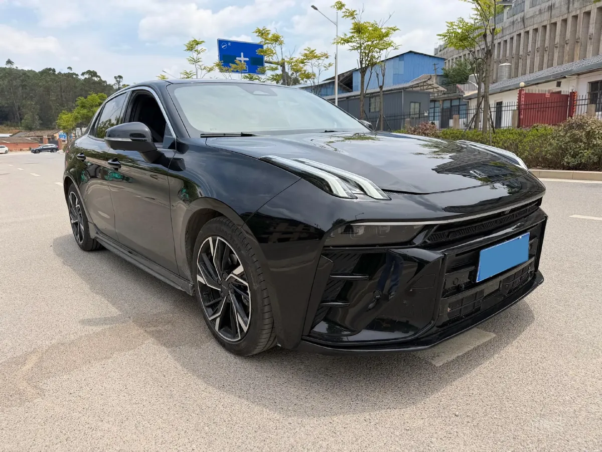 2025 LYNK&CO 03 1.5T 181HP L4 7DCT,autocango,china used car exporter,china ev exporter,chinese used car exporter,chinese used ev exporter