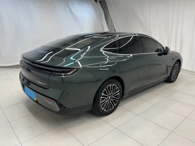 2025 Geely Galaxy Starshine 8 1.5L 112HP L4 1DHT PHEV,autocango,china used car exporter,china ev exporter,chinese used car exporter,chinese used ev exporter