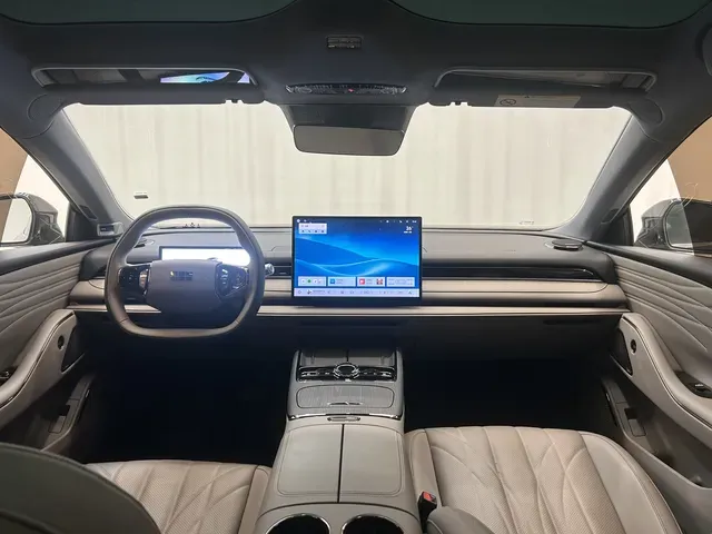 2025 Geely Galaxy Starshine 8 1.5L 112HP L4 1DHT PHEV,autocango,china used car exporter,china ev exporter,chinese used car exporter,chinese used ev exporter