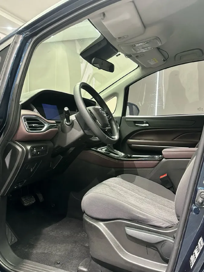 2023 GAC Trumpchi M6 1.5T 177HP L4 7DCT,autocango,china used car exporter,china ev exporter,chinese used car exporter,chinese used ev exporter
