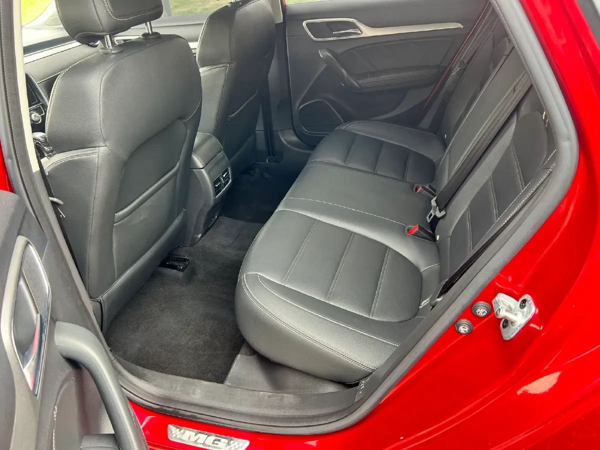 2019 MAXUS XinTu V80 2.5T 136HP L4 6AMT,autocango,china used car exporter,china ev exporter,chinese used car exporter,chinese used ev exporter