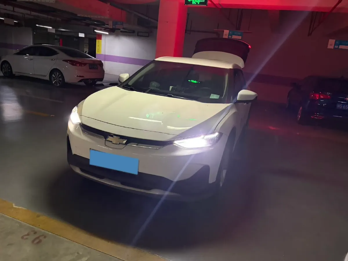2022 Chevrolet Menlo BEV 61.1KWH,autocango,china used car exporter,china ev exporter,chinese used car exporter,chinese used ev exporter
