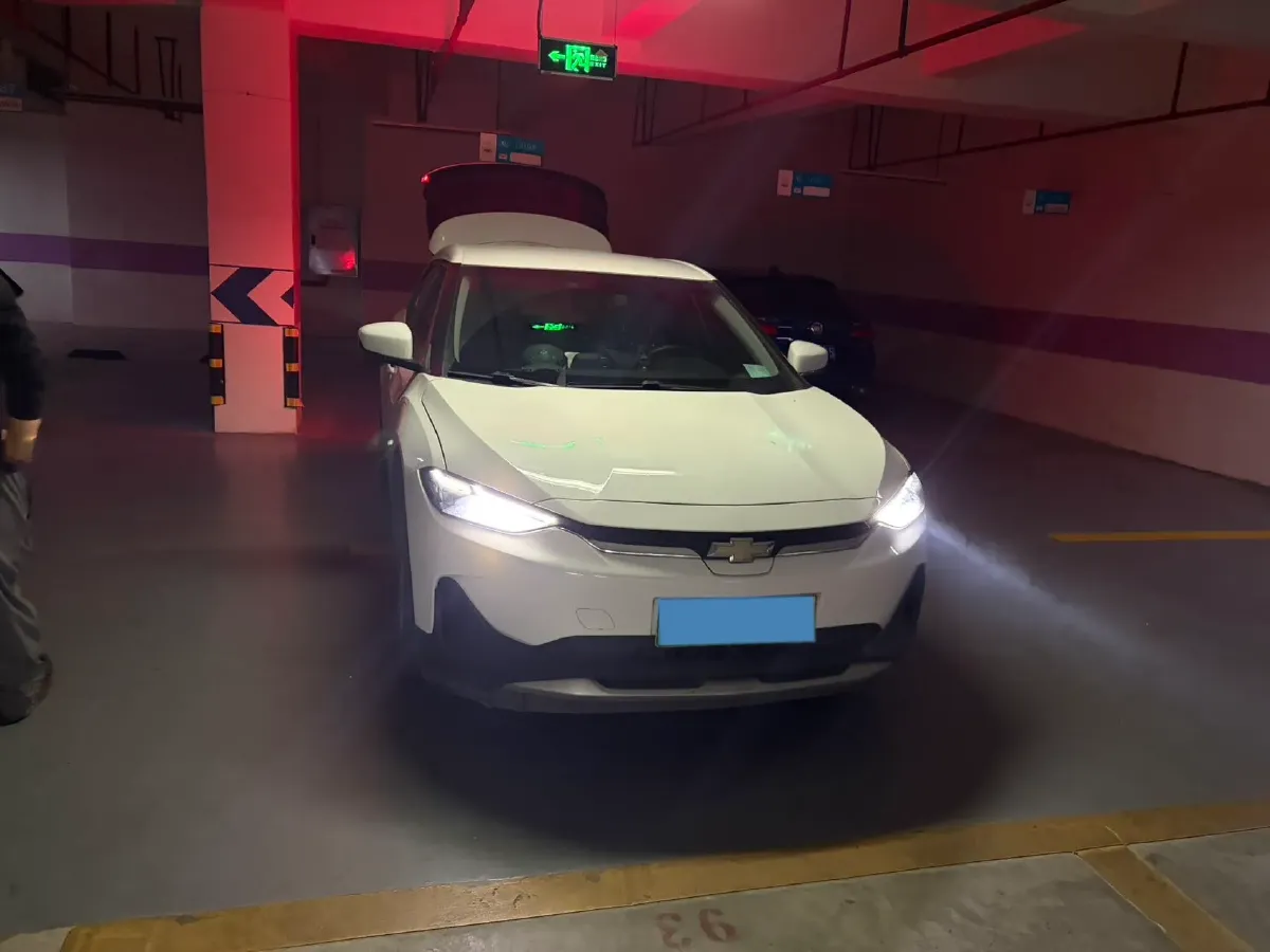 2022 Chevrolet Menlo BEV 61.1KWH,autocango,china used car exporter,china ev exporter,chinese used car exporter,chinese used ev exporter