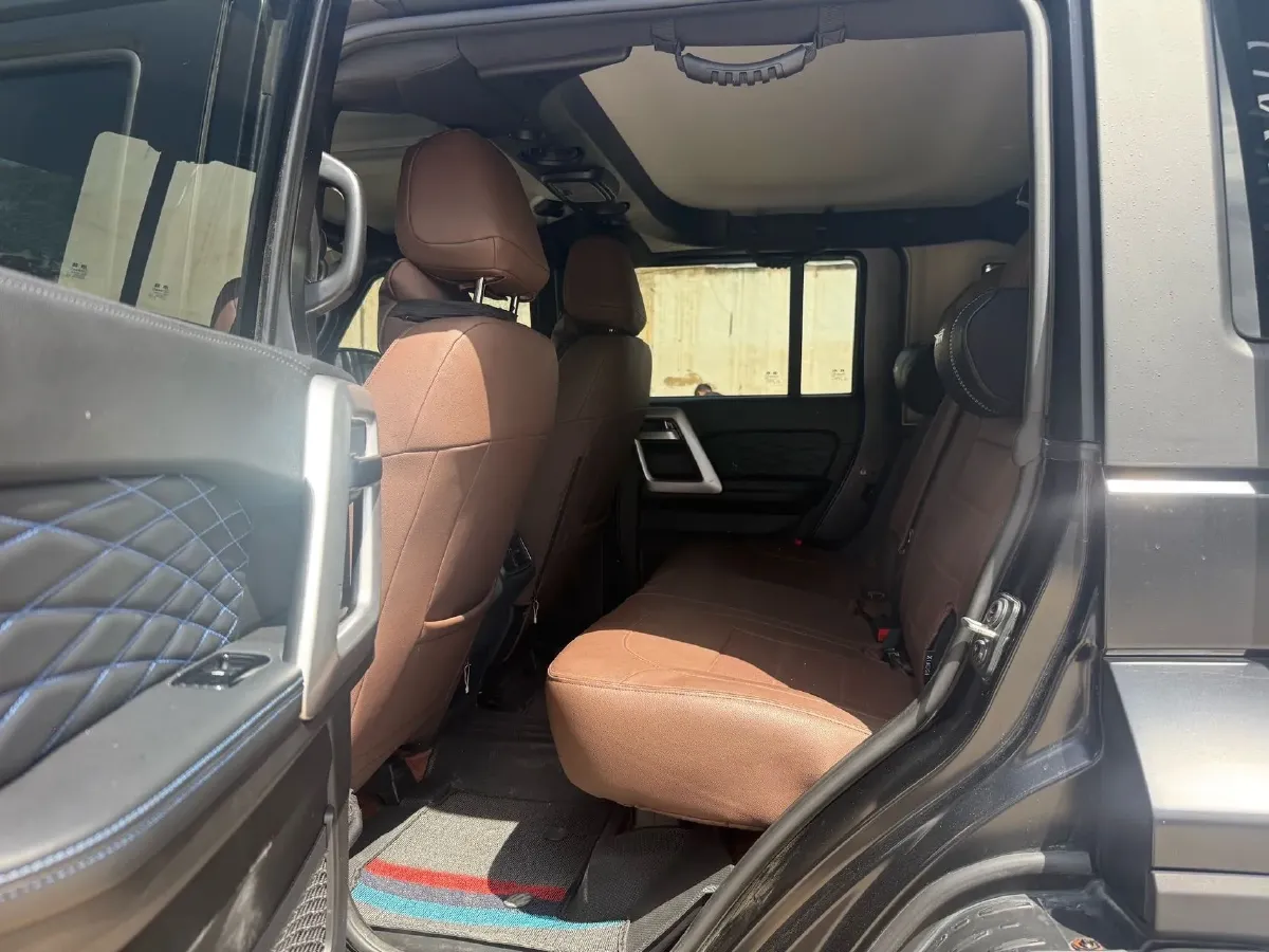 2024 Beijing BJ40 2.0T 163HP L4 8AT,autocango,china used car exporter,china ev exporter,chinese used car exporter,chinese used ev exporter