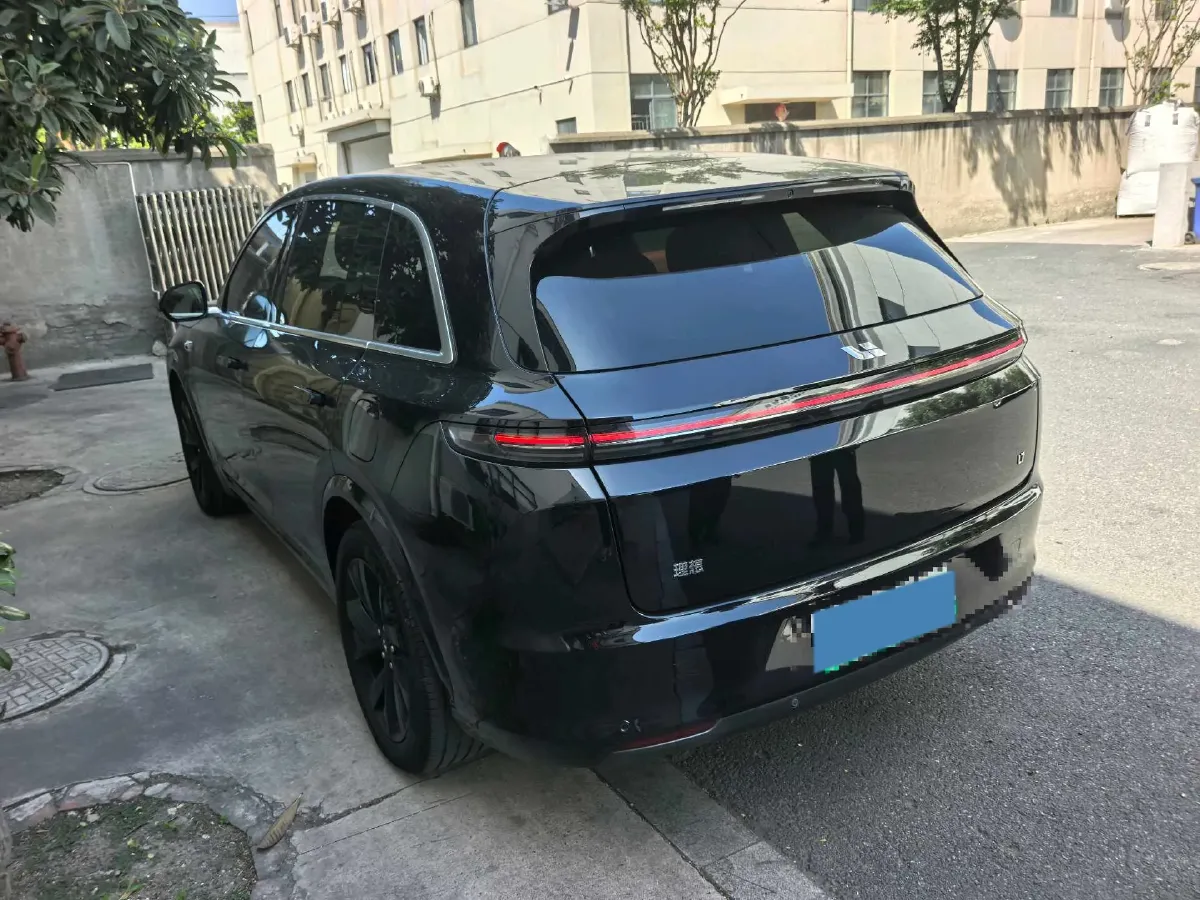 2023 Li L7 Range Extended 154HP REEV 40.9KWH,autocango,china used car exporter,china ev exporter,chinese used car exporter,chinese used ev exporter