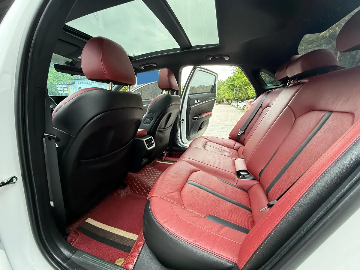 2020 Kia K5 2.0T 240HP L4 8AT,autocango,china used car exporter,china ev exporter,chinese used car exporter,chinese used ev exporter