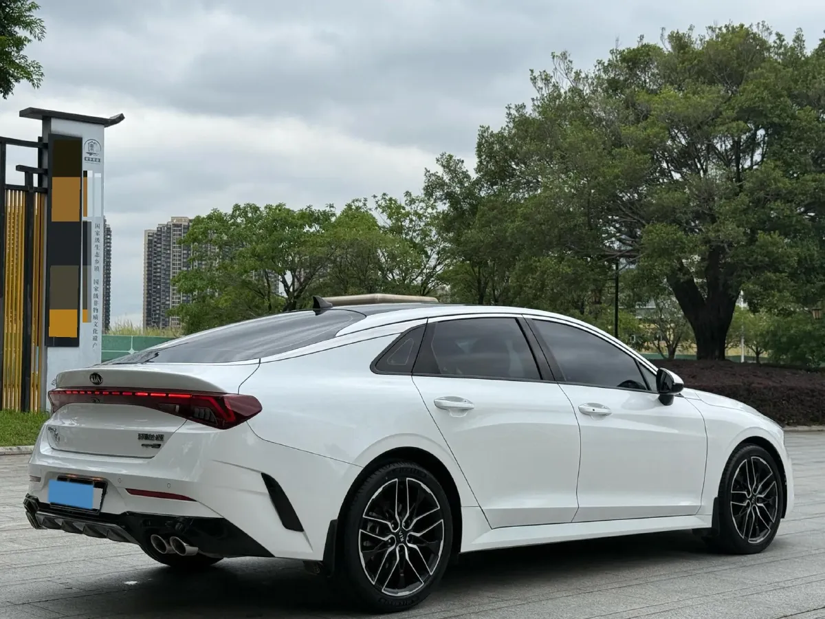 2020 Kia K5 2.0T 240HP L4 8AT,autocango,china used car exporter,china ev exporter,chinese used car exporter,chinese used ev exporter