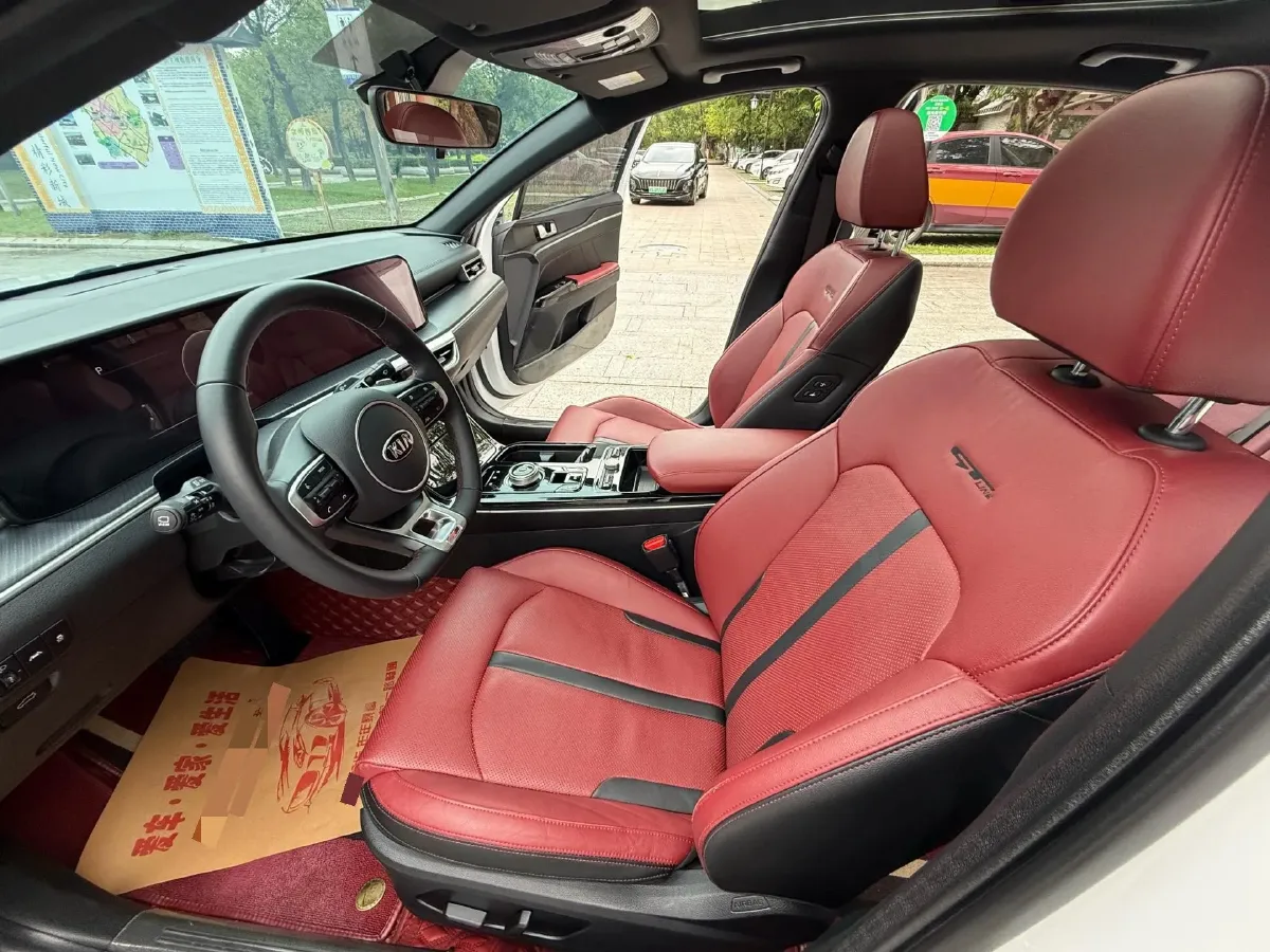 2020 Kia K5 2.0T 240HP L4 8AT,autocango,china used car exporter,china ev exporter,chinese used car exporter,chinese used ev exporter