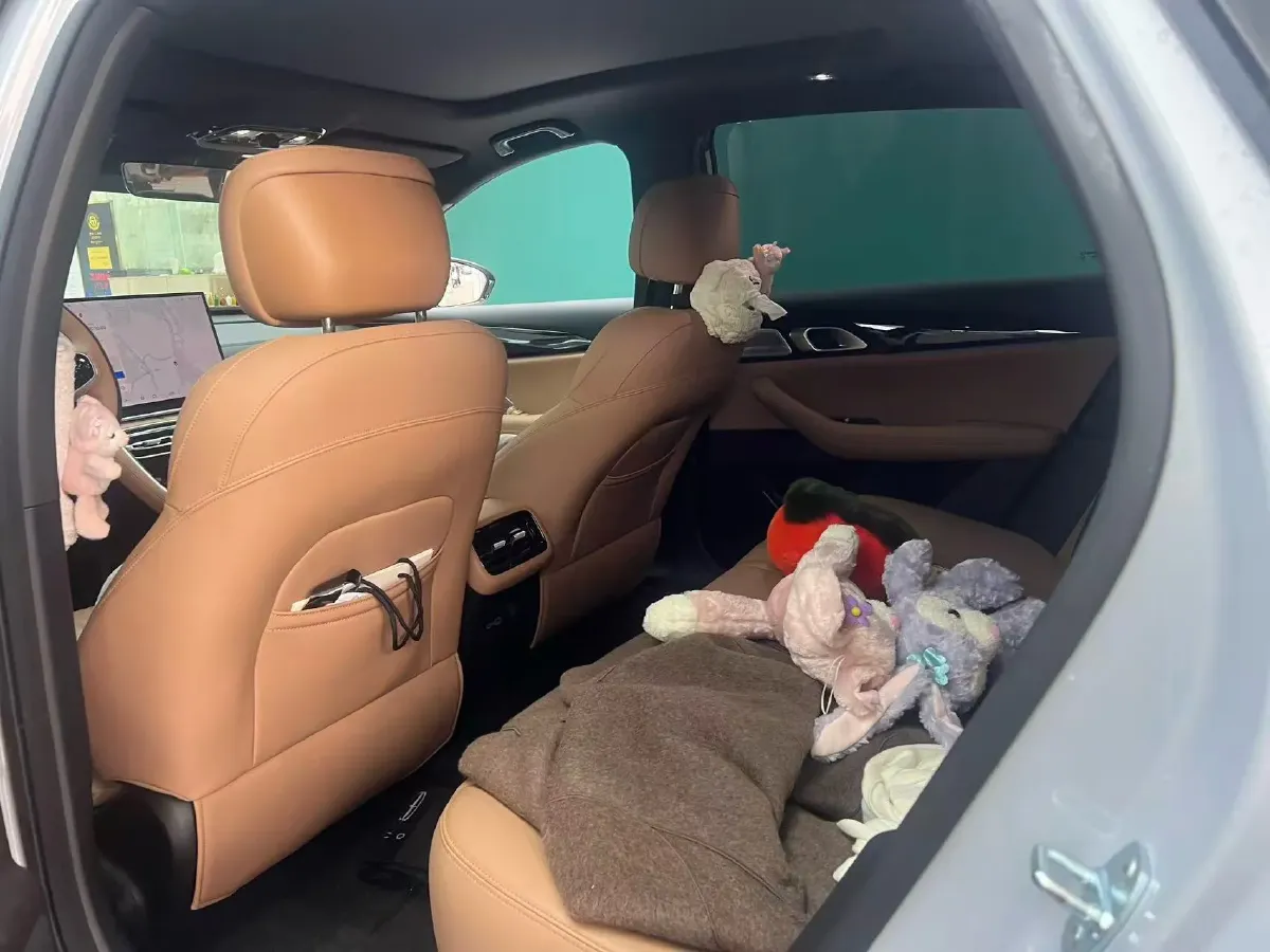 2025 Geely Galaxy A7 1.5L 112HP L4 1DHT PHEV,autocango,china used car exporter,china ev exporter,chinese used car exporter,chinese used ev exporter
