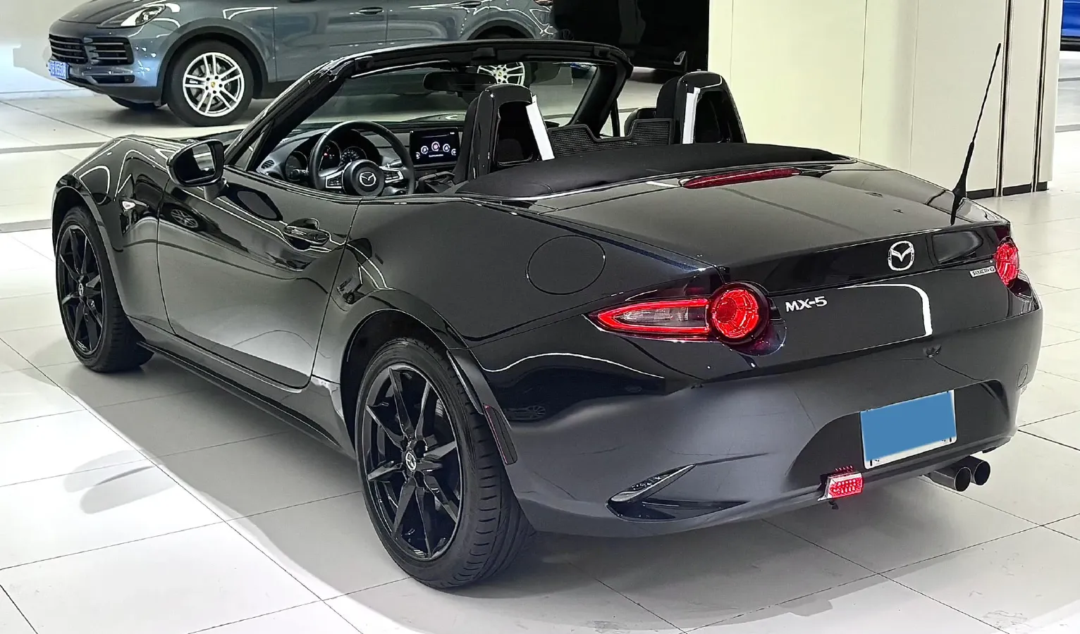 2023 Mazda 3 Axela 1.5L 117HP L4 6MT,autocango,china used car exporter,china ev exporter,chinese used car exporter,chinese used ev exporter