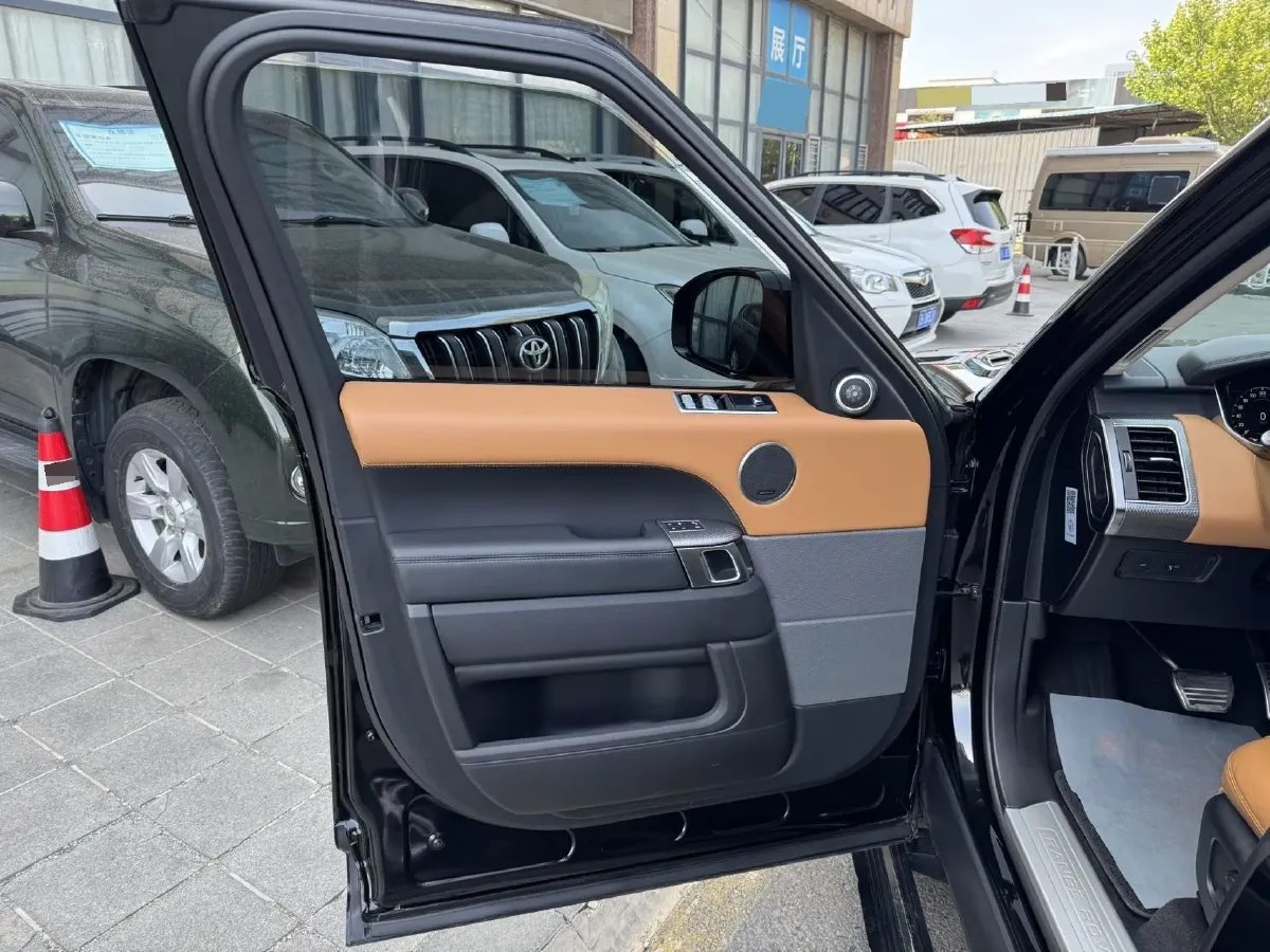 2018 Land Rover Range Rover Sport 3.0T 340HP V6 8AT,autocango,china used car exporter,china ev exporter,chinese used car exporter,chinese used ev exporter