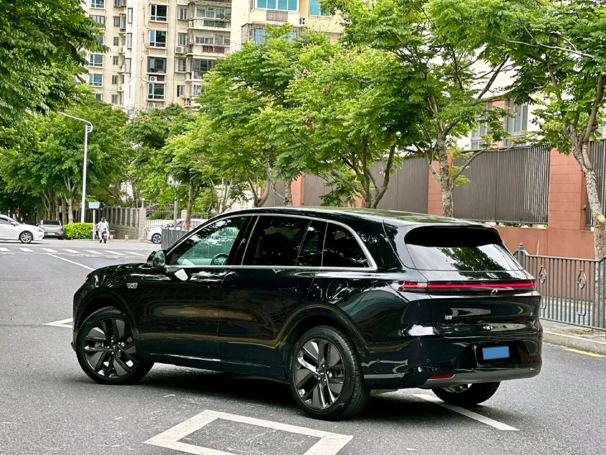 2024 Li L6 Range Extended 154HP L4 REEV 36.8KWH,autocango,china used car exporter,china ev exporter,chinese used car exporter,chinese used ev exporter