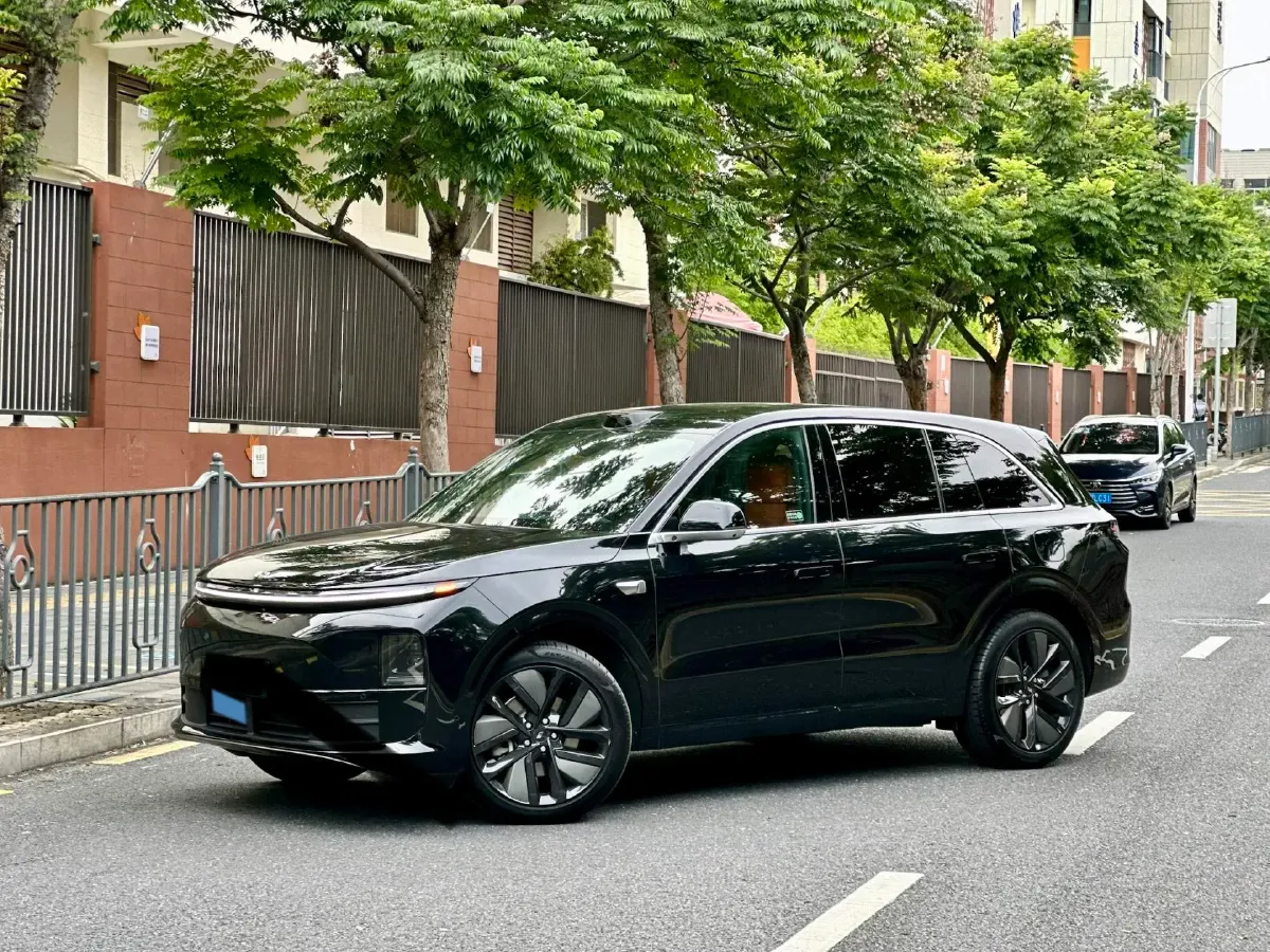 2024 Li L6 Range Extended 154HP L4 REEV 36.8KWH,autocango,china used car exporter,china ev exporter,chinese used car exporter,chinese used ev exporter