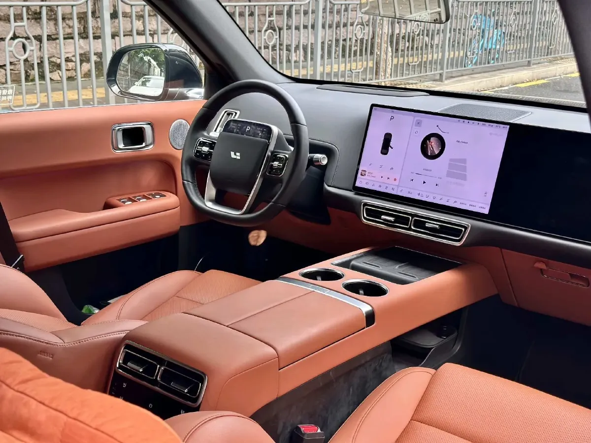 2024 Li L6 Range Extended 154HP L4 REEV 36.8KWH,autocango,china used car exporter,china ev exporter,chinese used car exporter,chinese used ev exporter