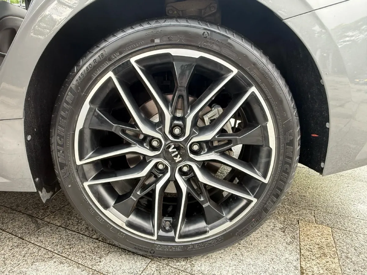 2020 Kia K5 2.0T 240HP L4 8AT,autocango,china used car exporter,china ev exporter,chinese used car exporter,chinese used ev exporter
