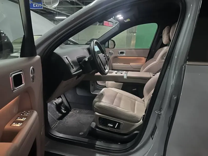 2025 Li L9 Range Extended 154HP REEV,autocango,china used car exporter,china ev exporter,chinese used car exporter,chinese used ev exporter