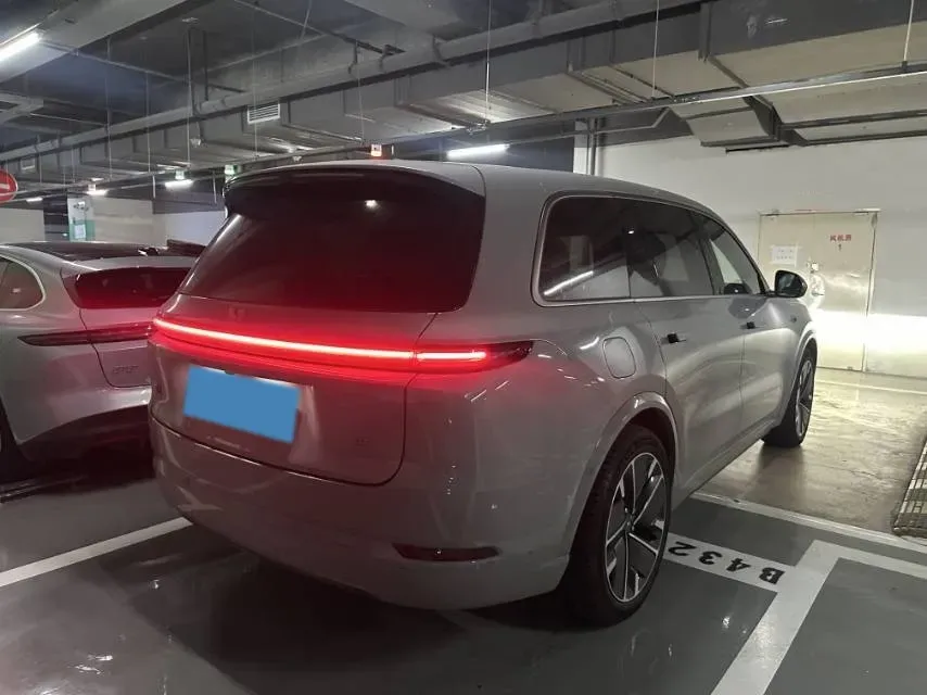 2025 Li L9 Range Extended 154HP REEV,autocango,china used car exporter,china ev exporter,chinese used car exporter,chinese used ev exporter