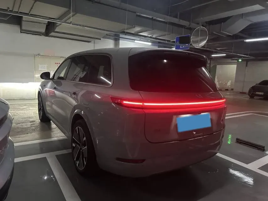 2025 Li L9 Range Extended 154HP REEV,autocango,china used car exporter,china ev exporter,chinese used car exporter,chinese used ev exporter