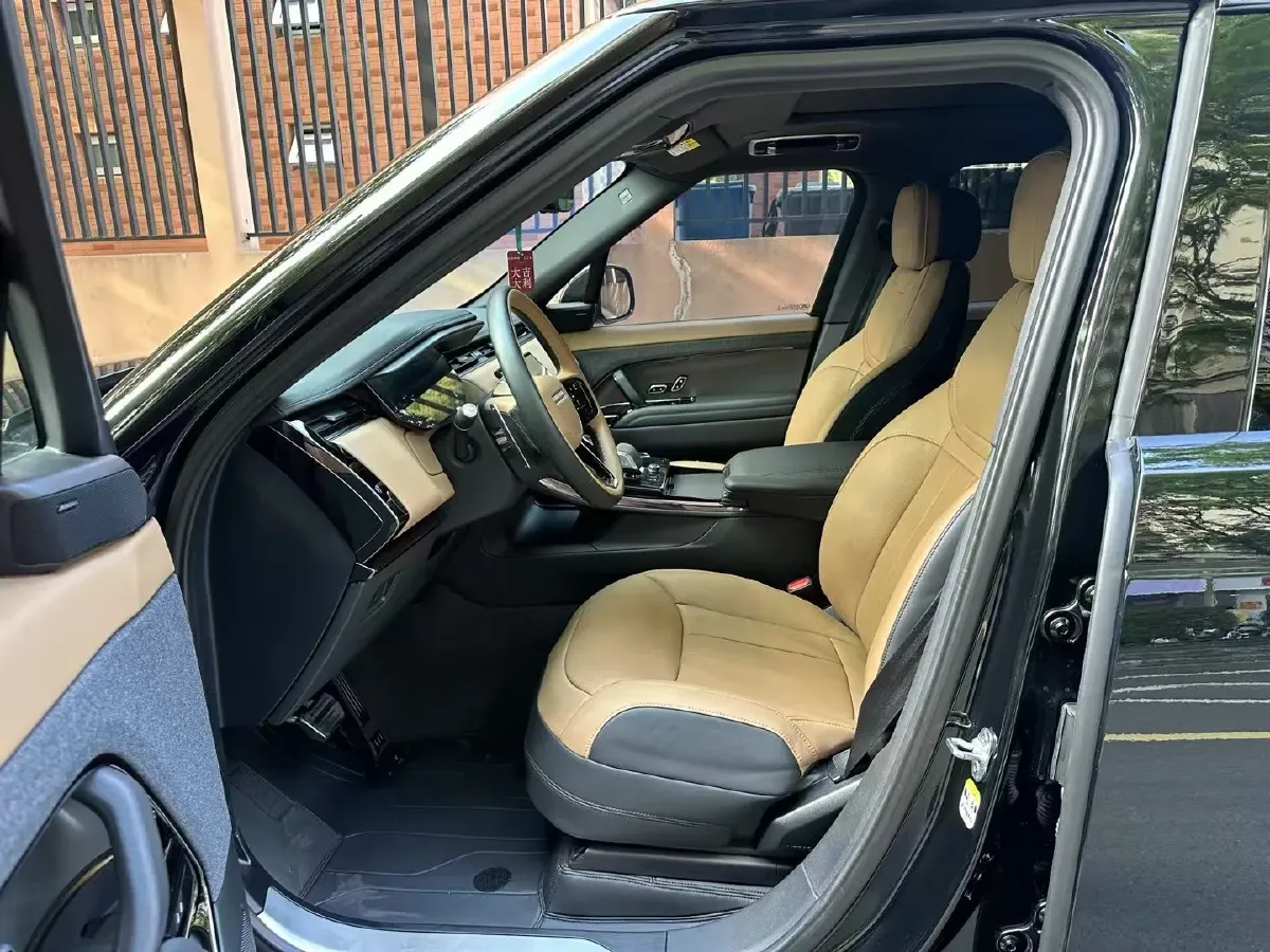 2023 Land Rover Range Rover Sport 3.0T 400HP L6 8AT,autocango,china used car exporter,china ev exporter,chinese used car exporter,chinese used ev exporter