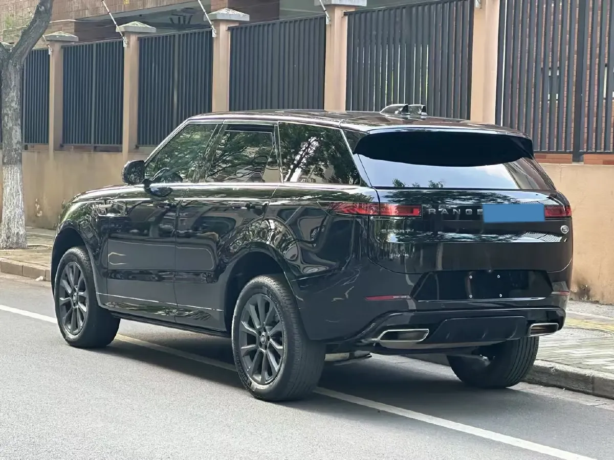 2023 Land Rover Range Rover Sport 3.0T 400HP L6 8AT,autocango,china used car exporter,china ev exporter,chinese used car exporter,chinese used ev exporter