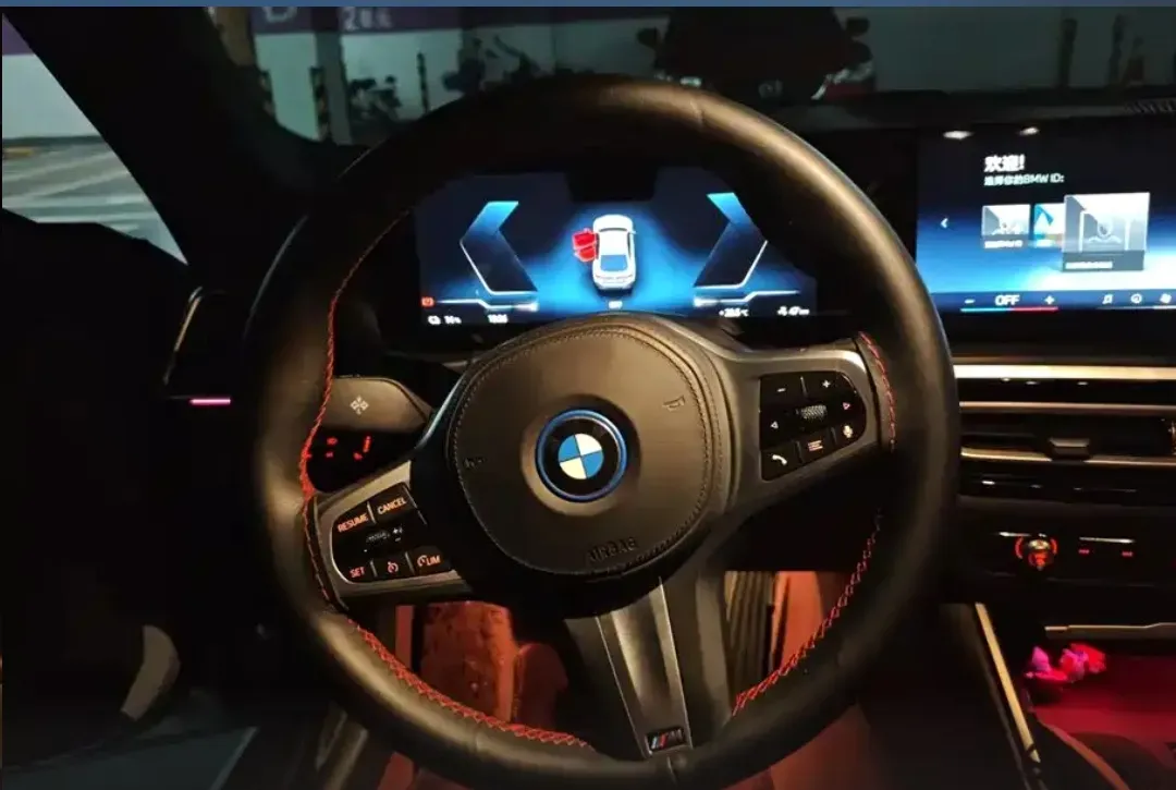 2023 BMW i4 BEV 83.9KWH,autocango,china used car exporter,china ev exporter,chinese used car exporter,chinese used ev exporter