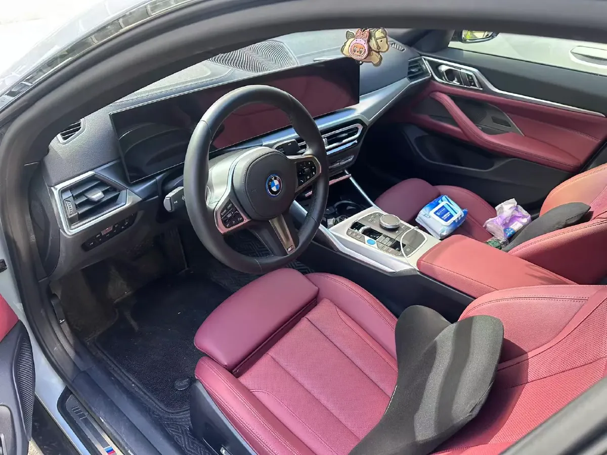 2023 BMW i4 BEV 83.9KWH,autocango,china used car exporter,china ev exporter,chinese used car exporter,chinese used ev exporter