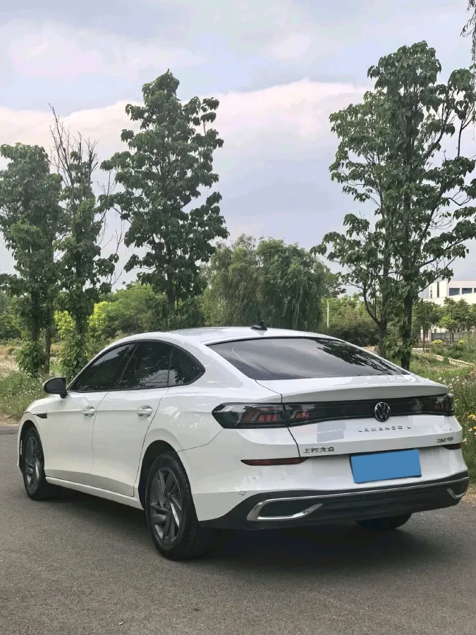 2024 Volkswagen Lamando 1.4T 150HP L4 7DCT,autocango,china used car exporter,china ev exporter,chinese used car exporter,chinese used ev exporter