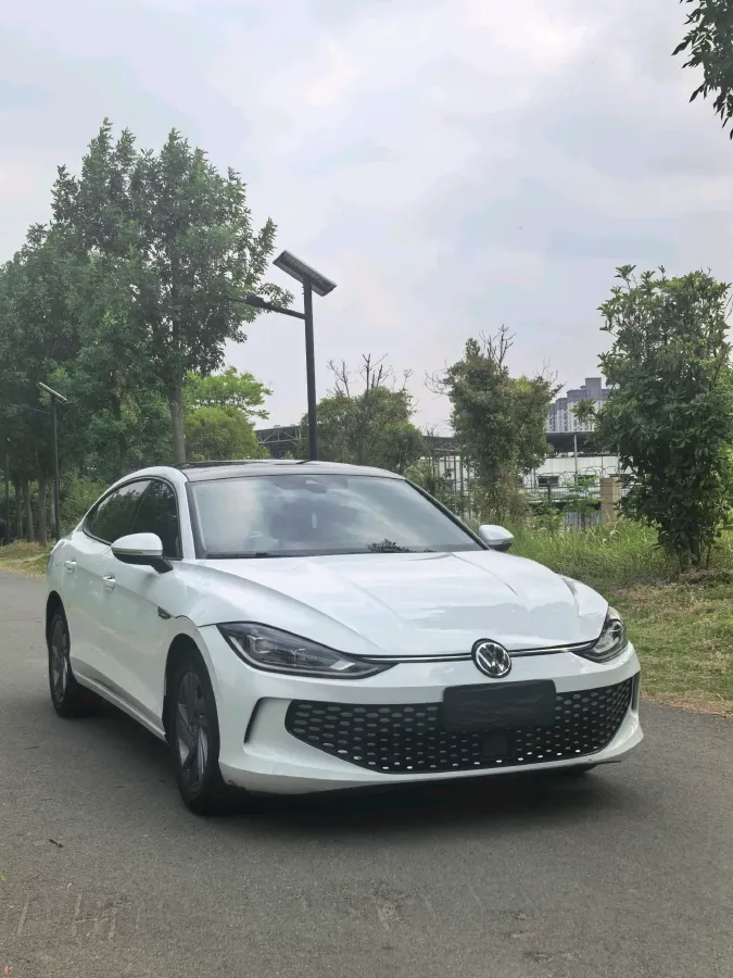 2024 Volkswagen Lamando 1.4T 150HP L4 7DCT,autocango,china used car exporter,china ev exporter,chinese used car exporter,chinese used ev exporter